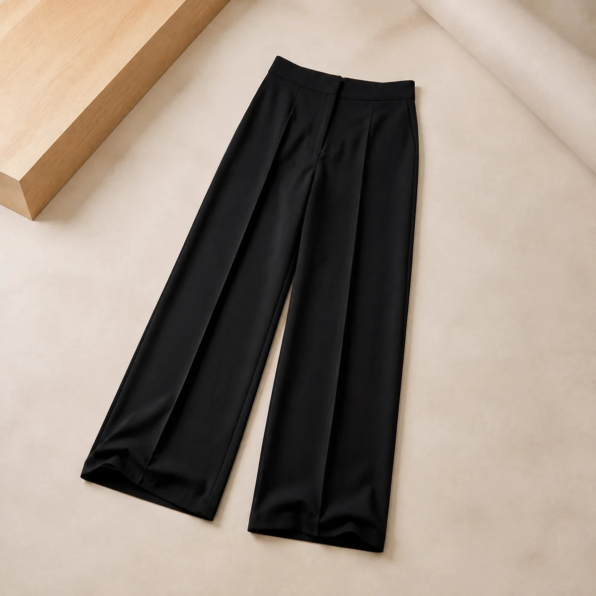 Wide-Leg Trouser in Black — opposite three-quarter view