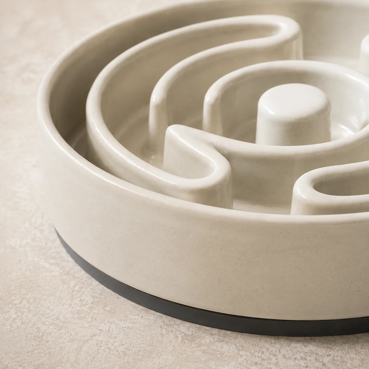 Ceramic Slow Feeder — close detail: Ceramic